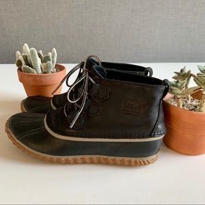 Sorel Out N About Leather Duck Boots